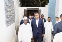 Ra’iisul Wasaare Xamsa oo booqday guriga Madaxweynihii hore Shariif Sheekh