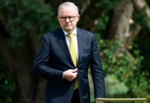 Australian PM backs removing Prince Andrew from line of succession Australia's PM supports removal of Andrew from succession