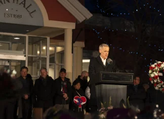 Carney pledges support for a united Canada in Tumbler Ridge Carney offers support of united Canada to Tumbler Ridge
