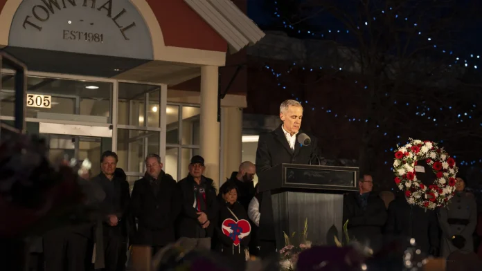 Carney offers support of united Canada to Tumbler Ridge