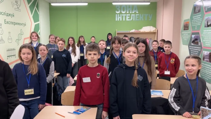 Inside Kharkiv’s Underground School: Watch a Rare, Intimate Tour Watch: Inside one of Kharkiv's underground schools