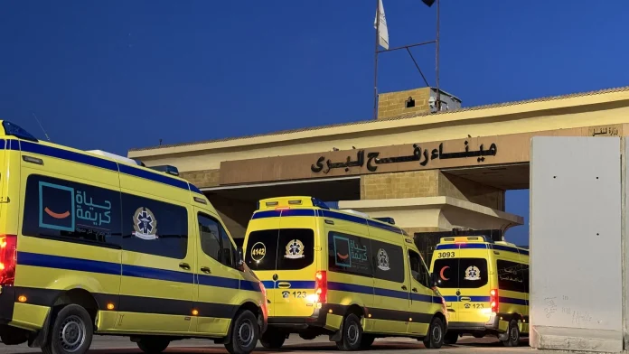 Israel partially reopens Gaza's Rafah border crossing