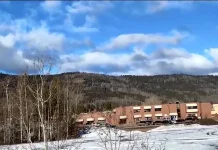 Nine dead, 27 wounded in Canadian school and home shootings Nine killed, 27 injured in Canada school, home shootings