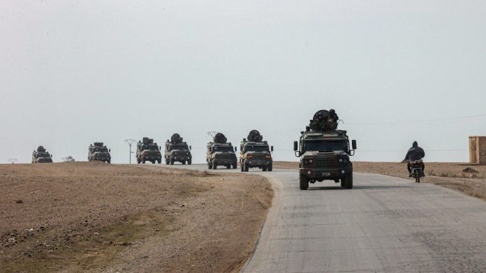 Syrian army moves into Hasakeh following agreement with Kurdish forces Syrian forces enter Hasakeh city under deal with Kurds