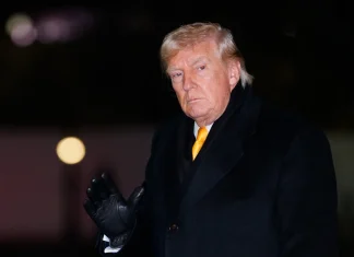 Trump told a police chief that ‘everyone knew’ about Jeffrey Epstein Trump told police chief 'everyone' knew about Epstein