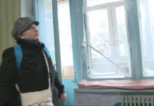 Watch: Kharkiv pensioner pleads, “If I die, let it be here” Watch: 'If I die, I want to die here' - Kharkiv pensioner