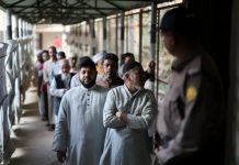 Inkabadan boqol malyan oo ruux oo maanta doorasho u dareerey