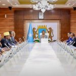 Ra’iisul Wasaare Xamsa oo la kulmay qaar ka mid ah siyaasiyiinta dalka