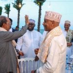 Madaxweyne Xasan oo xeebta Liido kula afuray xildhibaano ka tirsan labada aqal