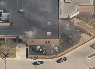 Armed suspect and security officer exchange gunfire at Michigan synagogue Gunman, security exchange fire at Michigan synagogue