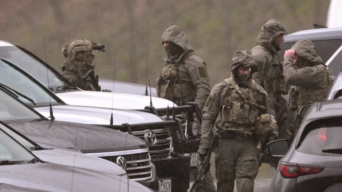 Australian police shoot dead fugitive at large for months