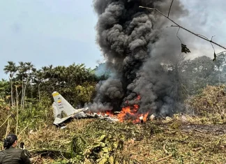 Colombian military plane crash after takeoff claims 34 lives 34 dead as Colombian military plane crashes after takeoff