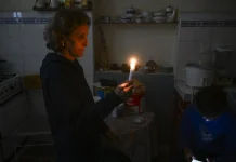Cuba power grid collapse plunges 10 million into blackout 10 million people without power as Cuba's grid collapses