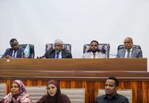 Baarlamanka oo maanta cod u qaadaya ansixinta Dastuurka iyo buuq wali taagan