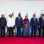 Madaxweyne Xasan oo ka qeyb galay shirka madaxda EAC