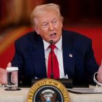 Trump oo beeniyay iney ka danbeeyaan dilka 175 Gabdho caruur ah oo ree Iran ah