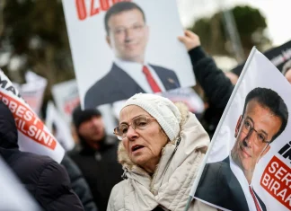 Imprisoned Erdogan Opponent Sparks Clash with Judge at Trial Start Jailed Erdogan rival clashes with judge as trial begins