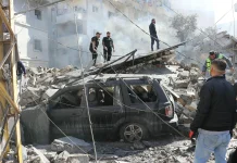 Israel Strikes Iran; Trump Says U.S. Negotiating to End Hostilities Israel strikes Iran, Trump says US negotiating to end war