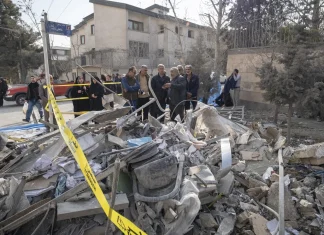 Israel strike devastates Iran as war rattles global markets Israel strikes 'decimated' Iran as war roils markets