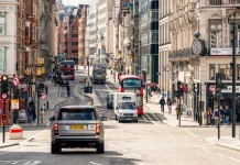 London mayor mulls new charges on SUVs in central London London mayor considering charges for SUVs in city