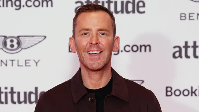 Police drop investigation into Scott Mills, citing insufficient evidence Police closed Scott Mills probe due to lack of evidence