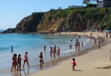 Record highs shattered as U.S. heatwave sweeps eastward Records shattered as US heatwave moves eastward