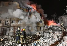 Russian strikes across Ukraine leave 12 people dead Russian strikes kill 12 people across Ukraine