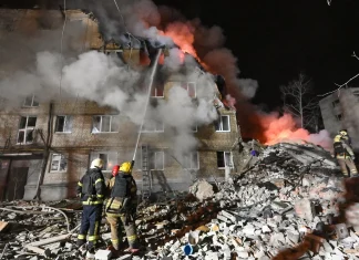 Russian strikes across Ukraine leave 12 people dead Russian strikes kill 12 people across Ukraine