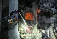 Russian strikes cause widespread power outages, leaving thousands without electricity in Ukraine Russian attacks knock out power for thousands in Ukraine