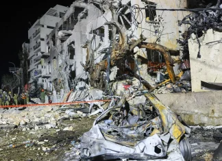 Trump Warns Iran He Could Use Unprecedented Military Force Against Tehran Trump threatens Iran with force never been seen before