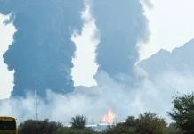 US Launches Strike on Kharg as Iran Fires Back As it happened: US attacks Kharg as Iran retaliates