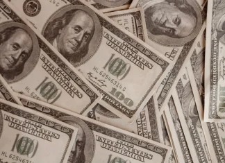 U.S. currency to display Trump’s signature, defying federal law US currency to bear Trump's signature despite federal law