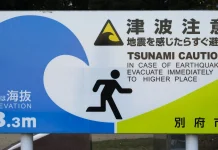 7.5 Magnitude Quake Strikes Japan, Authorities Issue Tsunami Alert Tsunami warning as 7.5-magnitude earthquake hits Japan