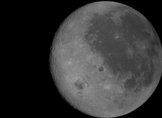 Artemis astronauts reach farthest distance ever traveled by humans Artemis crew flies further than humans have gone before