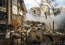 Deadly violence in Lebanon jeopardizes fragile ceasefire and peace hopes Bloody day in Lebanon puts fragile ceasefire at risk