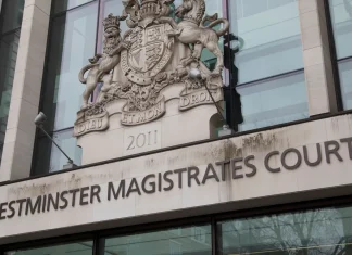 Dutch-Irish dual national arrested on gun charges in the UK Dual Dutch-Irish national faces gun charges in UK