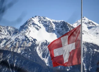 Four officials indicted in probe over Swiss ski resort blaze Four officials charged in Swiss ski resort fire probe