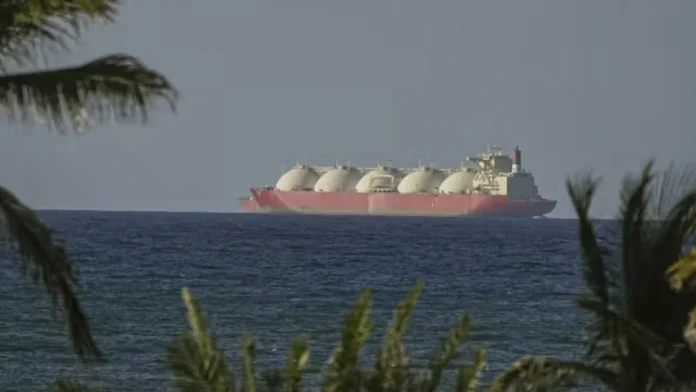 How Trump's Strait of Hormuz blockade could disrupt the global How will Trump's Strait of Hormuz blockade hit global economy?