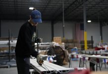 Mareykanka oo ka walaacsan beegsiga Iran ee warshadaha aluminiumka ee dalalka Khaliijka