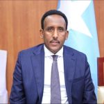 Agaasimhii hay’adda Socdaalka iyo Jinsiyadda Mustaf Dhuxulow oo xilkii laga qaaday