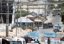 Sarkaal ka tirsan madaxtooyada oo Muqdisho ku dilay askari ciidan iyo Wasiir Fartaag oo xiisad ku lug yeeshay