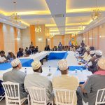 Siyaasiyiinta Mucaaradka iyo Odayaasha Hawiye oo shir xasaasi ah uga socdo guriga Sheekh Shariif