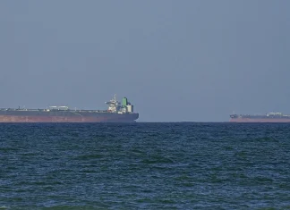 Iran reopens Strait of Hormuz: live updates on shipping and regional impact As it happened: Iran reopens Strait of Hormuz