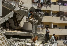 Israeli airstrike kills three in Gaza, Palestinian medics report Israeli strike kills three in Gaza, medics say