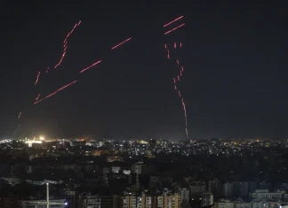 Lebanese Army Accuses Israel of Shelling After Ceasefire Lebanese army allege Israeli shelling after ceasefire