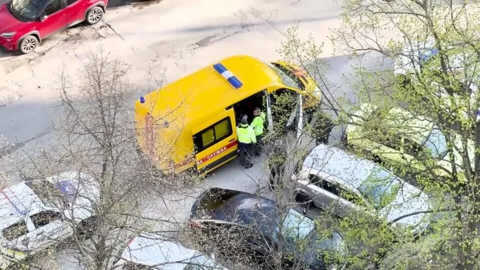 Police kill shooter who opened fire in Kyiv