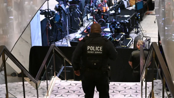 Trump 'safe' after evacuation from event - Secret Service