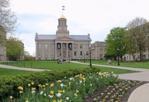 Several injured in shooting at U.S. university campus 'Multiple' injured in US university campus shooting