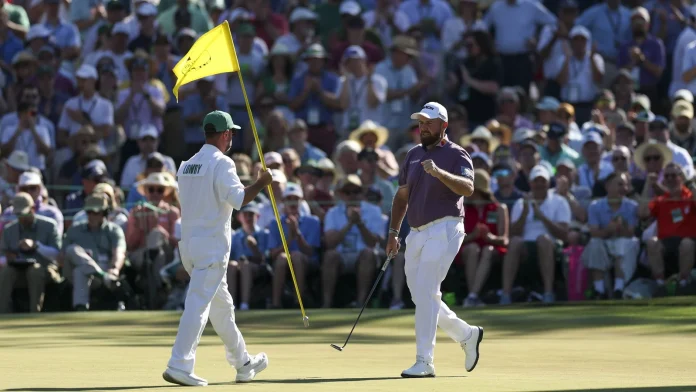 Shane Lowry, club ace, thrilled by pursuit of Masters green Ace of clubs Lowry excited by green jacket pursuit