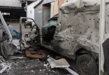 Three killed by Russian strike in southern Ukraine Russian strike kills three in south Ukraine